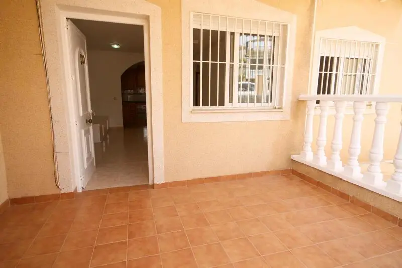 Apartamento 2 Dormitorios Villamartin Alicante
