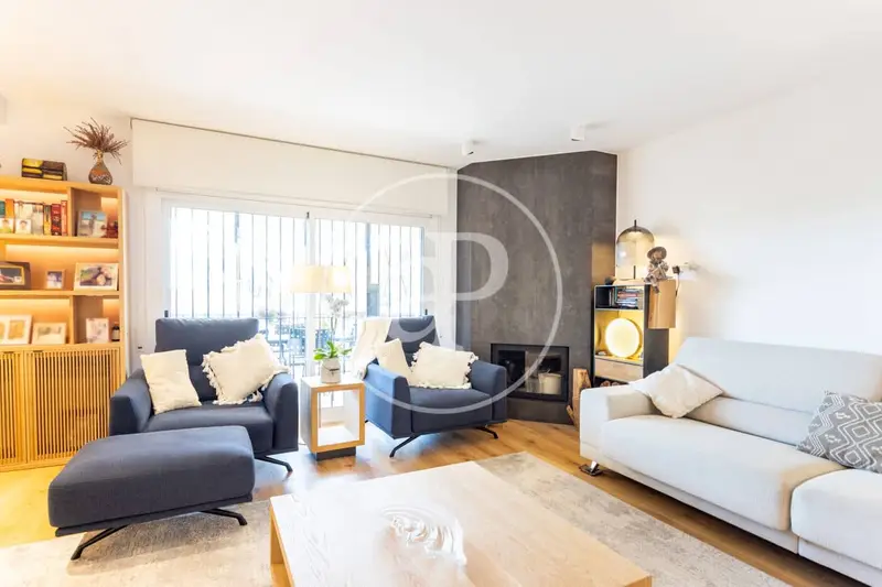 Chalet en venta en El Masnou 5 dormitorios 3 baños piscina jardin