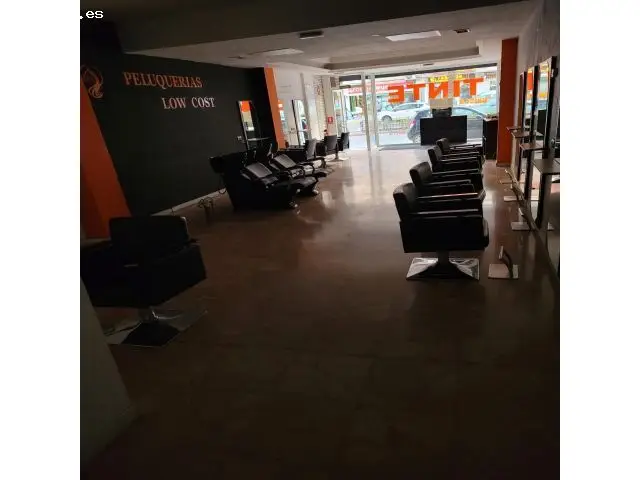 Alquiler Peluqueria 112m2 Roquetas de Mar