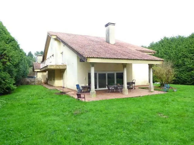 Casa en Ames con 6 dormitorios Jardin 1863m2 Garaje
