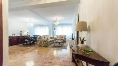Piso en venta en Calle Libertad Gijon