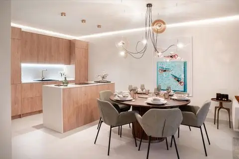 Apartamento 3 Dormitorios en Estepona