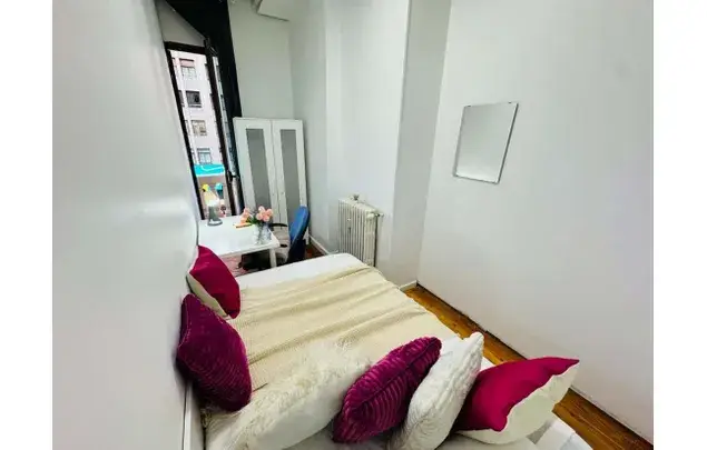 Habitaci
ón 180m
² Majadahonda Alquiler Estancia Media Larga