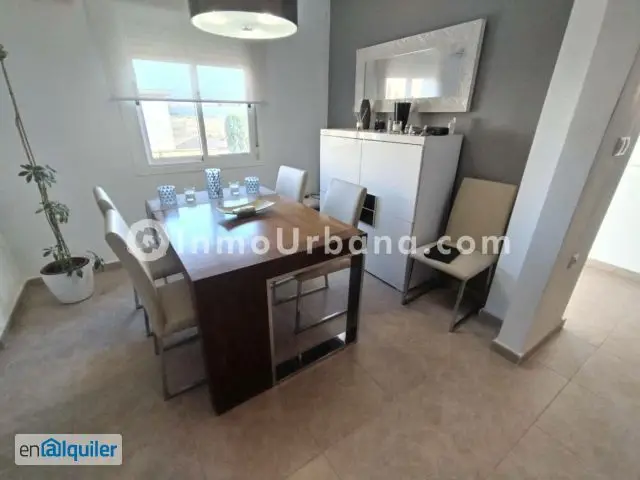 Alquiler Chalet 3 habitaciones Montecid piscina jardin trastero