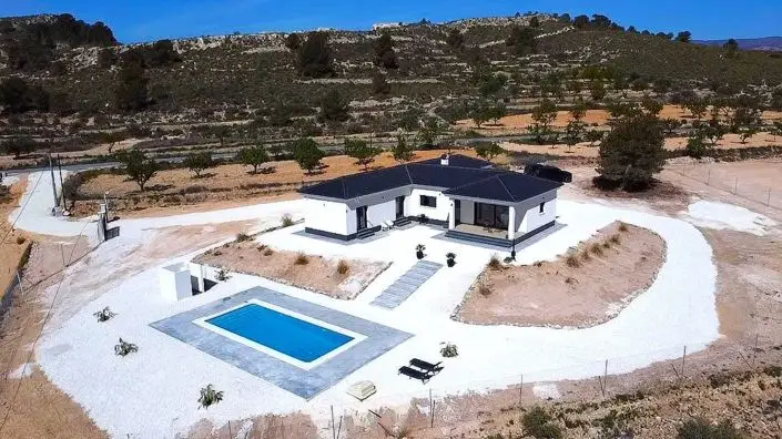 4 Bed Villa for sale