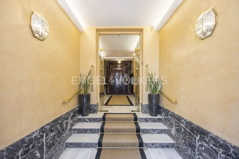 Apartamento en venta en Jerónimos, Madrid ciudad, Madrid