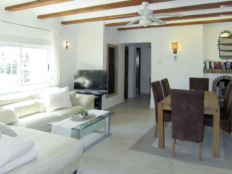 Casa Villa 3 Dormitorios Alquiler Denia Espa	
	
	
	
a