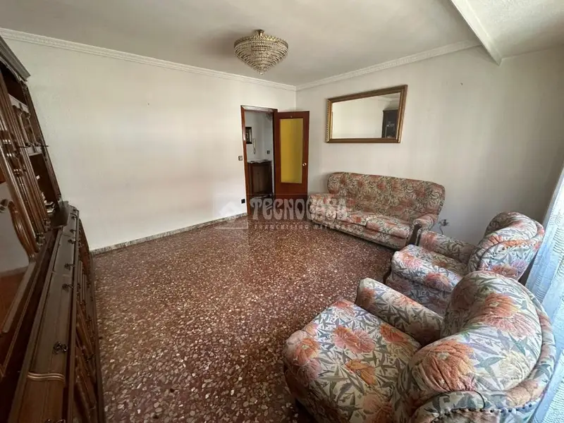 Piso en venta en Las Fuentes - Cartuja Baja