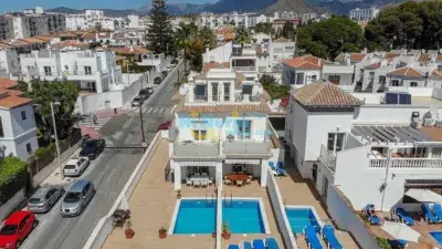 Casa en Alquiler Centro Nerja Piscina Privada 6 Personas