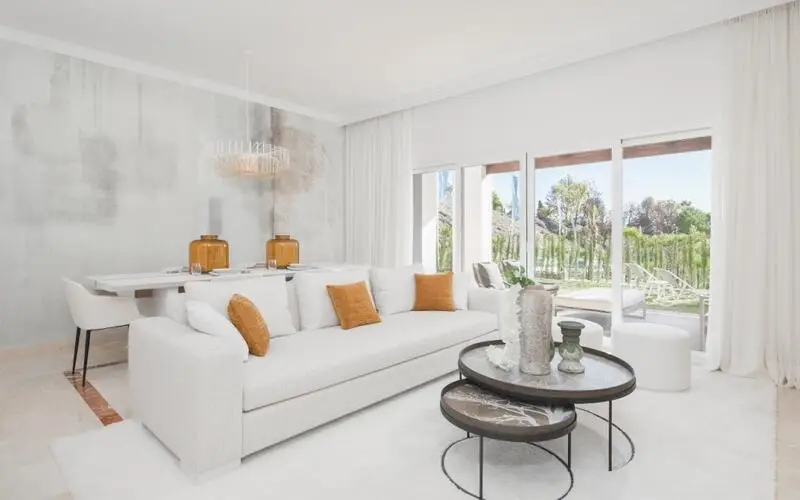 Apartamentos en venta en El Paraiso Malaga