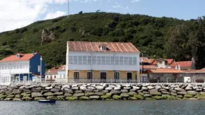 Casa en venta en San Juan de Nieva Avilés 477m2