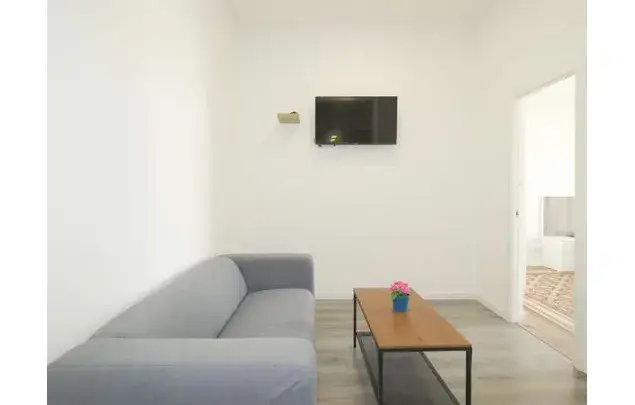 Alquiler Apartamento 140m² 6 habitaciones Barcelona Estudiantes
