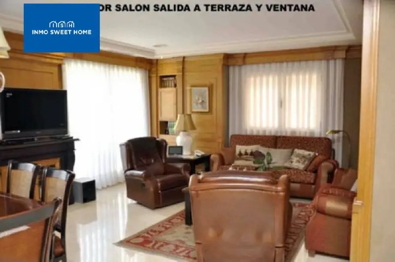 Venta Chalet 3 Plantas Elche 276m2 2 Dormitorios Suite Solarium Piscina
