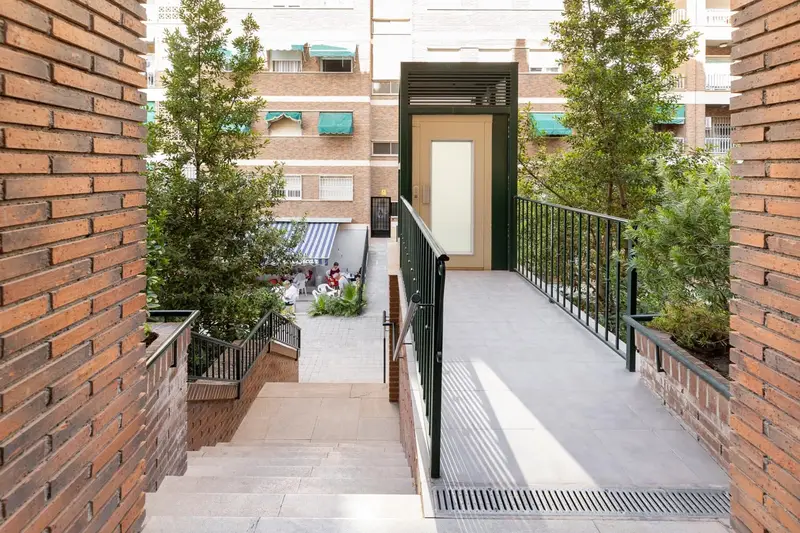 Apartamento en venta en Granada ciudad cerca del hospital