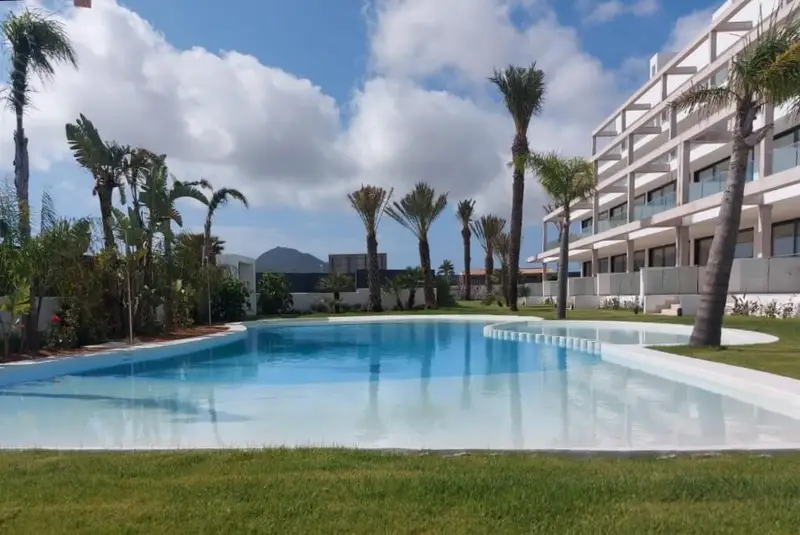 Apartamento 2 Dormitorios Mar de Cristal Piscina Parking Playa