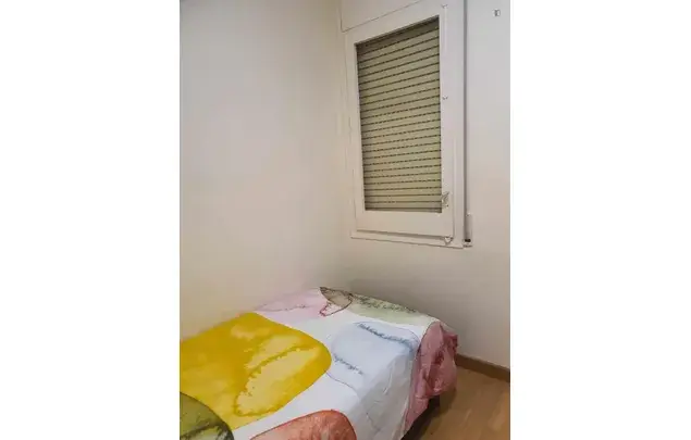 Apartamento 3 Dormitorios Camp Nou Barcelona Alquiler 3-24 Meses