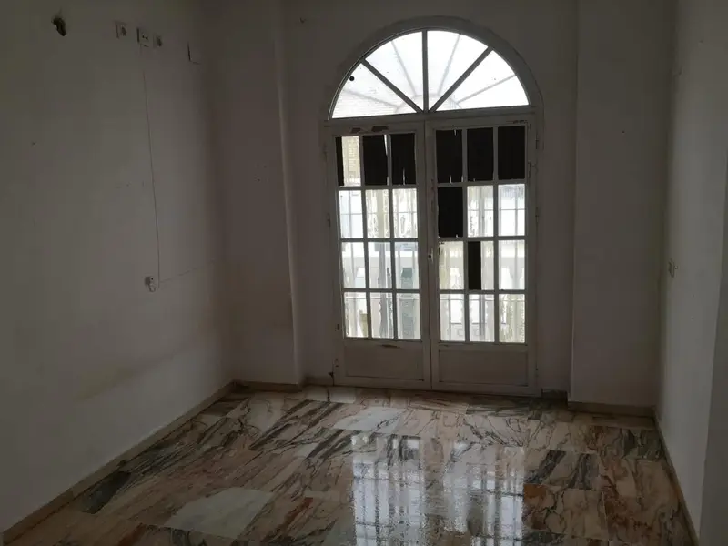 Casa en Venta en Guillena 3 Dormitorios 1 Baño 130m2