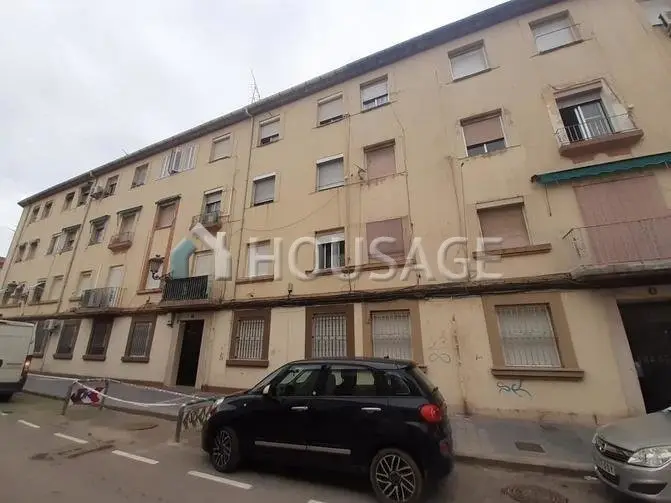 Piso en venta Chiva 97m2 3 dormitorios 1 baño necesita reforma