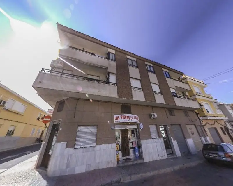 Piso 95m2 4 habitaciones 2 baños Elda