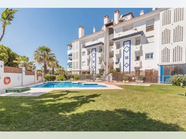 Apartamento 2 Dormitorios Marbella Playa Alicate
