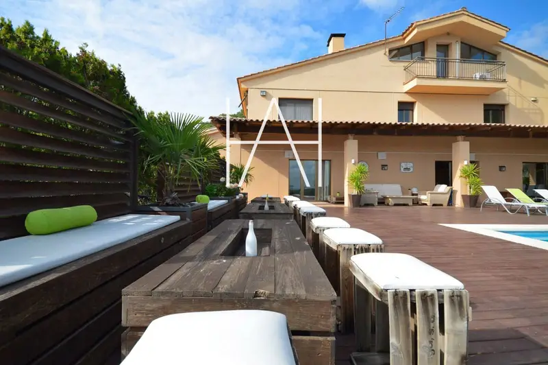 Chalet de Lujo en Venta Sant Feliu de Codines