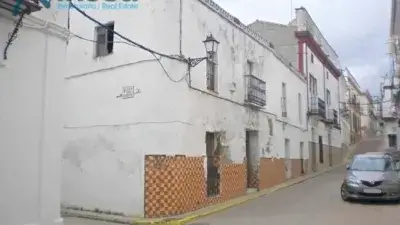 Chalet en Venta en Cumbres Mayores Huelva 8 Dormitorios 238m2