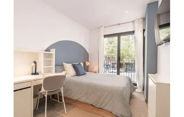 Alquiler Habitacion 90m2 lHospitalet Llobregat