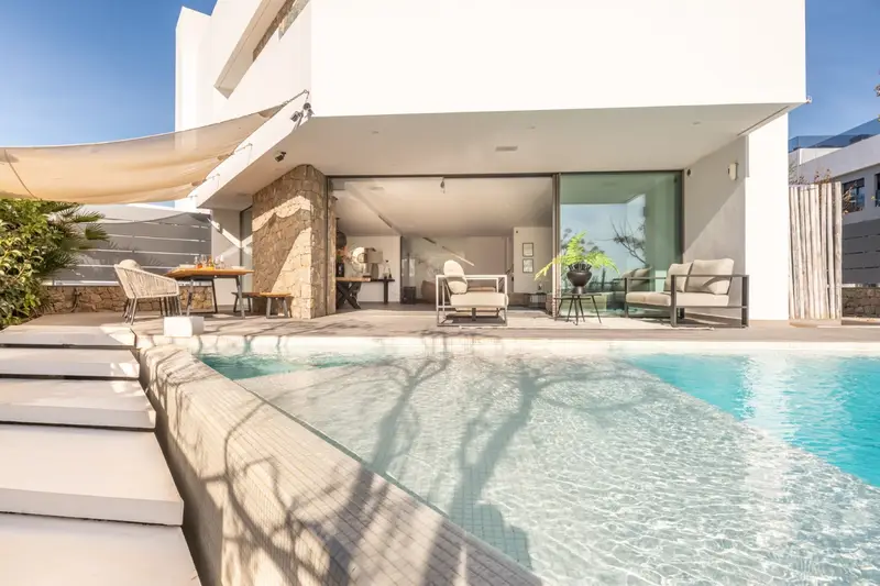 Alquiler Piso 4 Dormitorios Ibiza Playa Talamanca