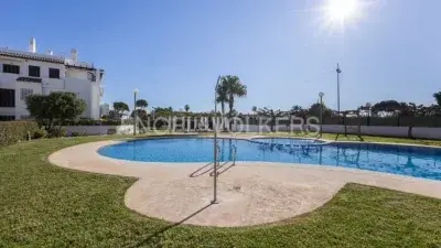 Apartamento en Alcal	 de Xivert con Terraza y Piscina