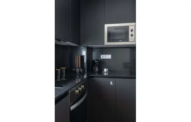 Habitaci
ón 173m
² Barcelona Alquiler Larga Temporada
