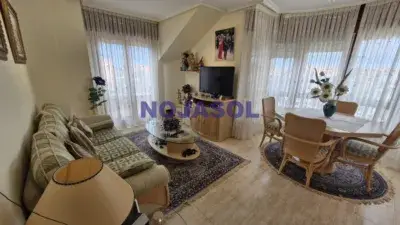 Apartamento en Noja con Piscina y Garaje
