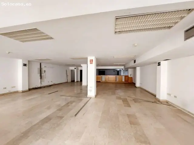Oficina en Ronda del Pilar con vistas a Calle Manuel Fern	andez Mej	ías