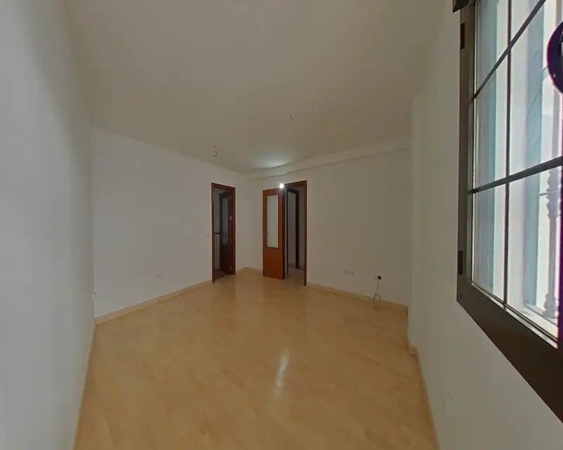 Piso 84m2 2 habitaciones Ronda Santa Cecilia