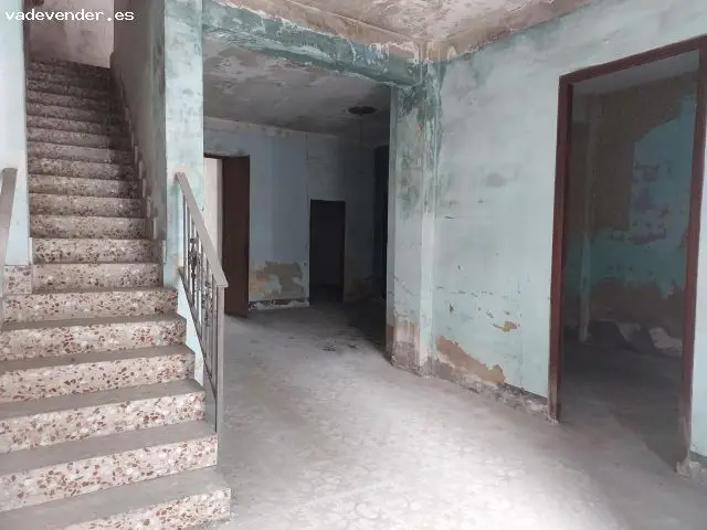 Casa en Oliva para Reformar o Demoler 245m2
