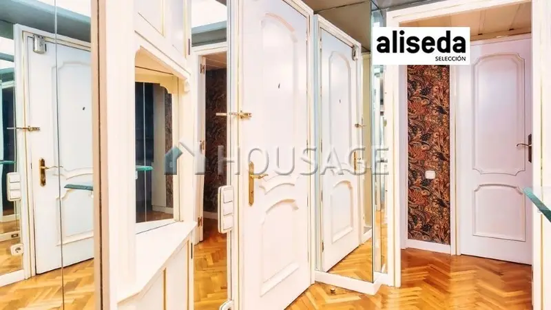 2 Pisos con Terraza en Barcelona - 4 habitaciones 3 baños