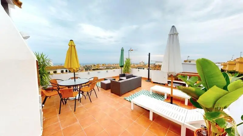 Apartamento en venta Torrevieja 2 dormitorios planta baja cerca de la playa