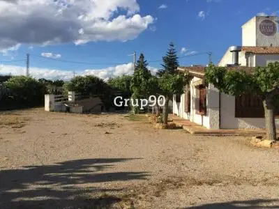Restaurante Masia en Freginals: 890m2, Carretera Tortosa-Vinaroz