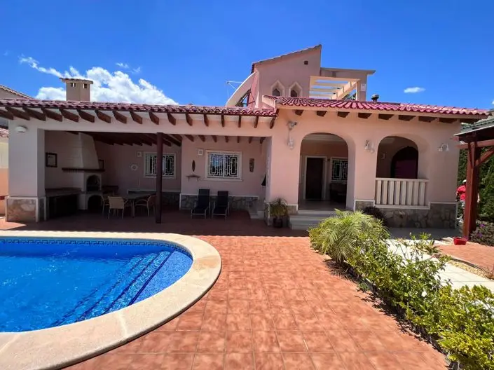 Villa en Venta Costa Blanca 3 Dormitorios Piscina Privada