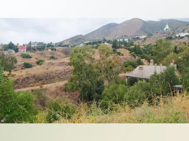 Terreno en Venta Benalmadena Pueblo Vistas al Mar
