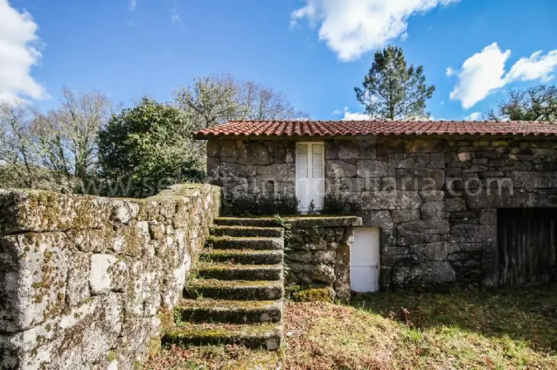 Venta Casas Ruinas Cotobade Pontevedra 55000m2