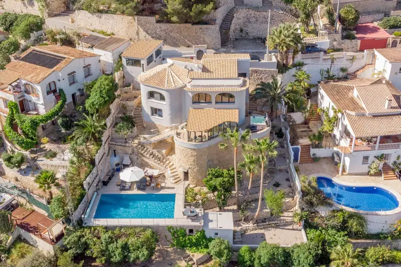 Villa de Lujo en Maryvilla Calpe con Vistas al Mar