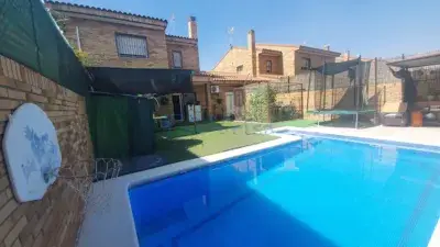 Casa en venta en Calle Calle Fariñas Bricion