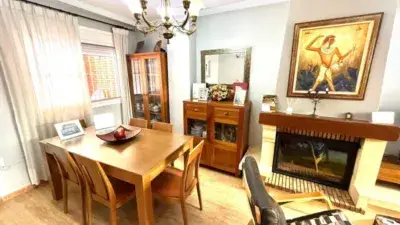 Dúplex en Venta El Ejido Norte 4 Dormitorios Garaje Trastero