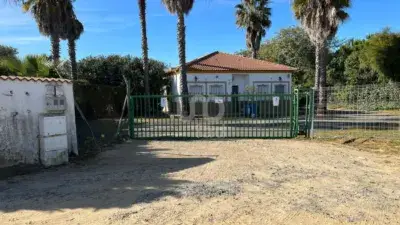 Chalet en Venta Cartaya Huelva 3 Habitaciones Piscina Jardin