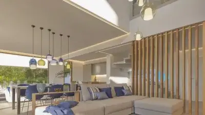 Villa Pareada Lujo Nueva Milla de Oro 4 Dormitorios