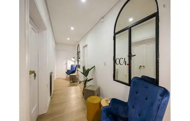 Apartamento 16 Dormitorios Madrid Alquiler 3-24 Meses