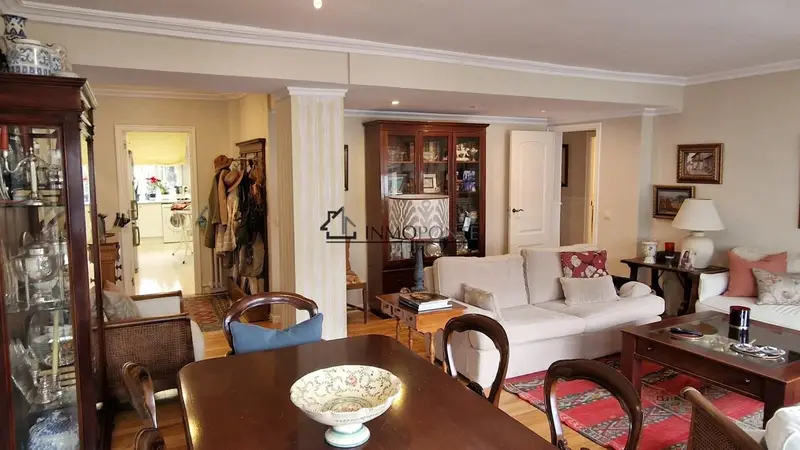 Piso en venta en Pontevedra ciudad centro 3 habitaciones 2 baños