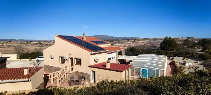 Villa de Lujo en Venta Pinoso 3 Dormitorios Piscina Privada