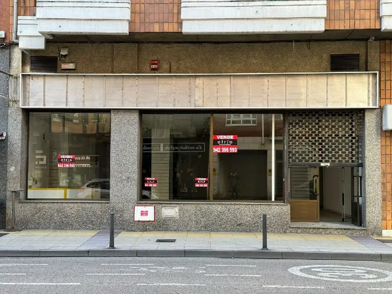 Venta Local Comercial Centro Torrelavega 416m2