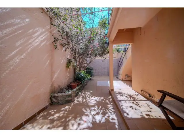 Chalet en Venta Calella Centro con Patio 100m2